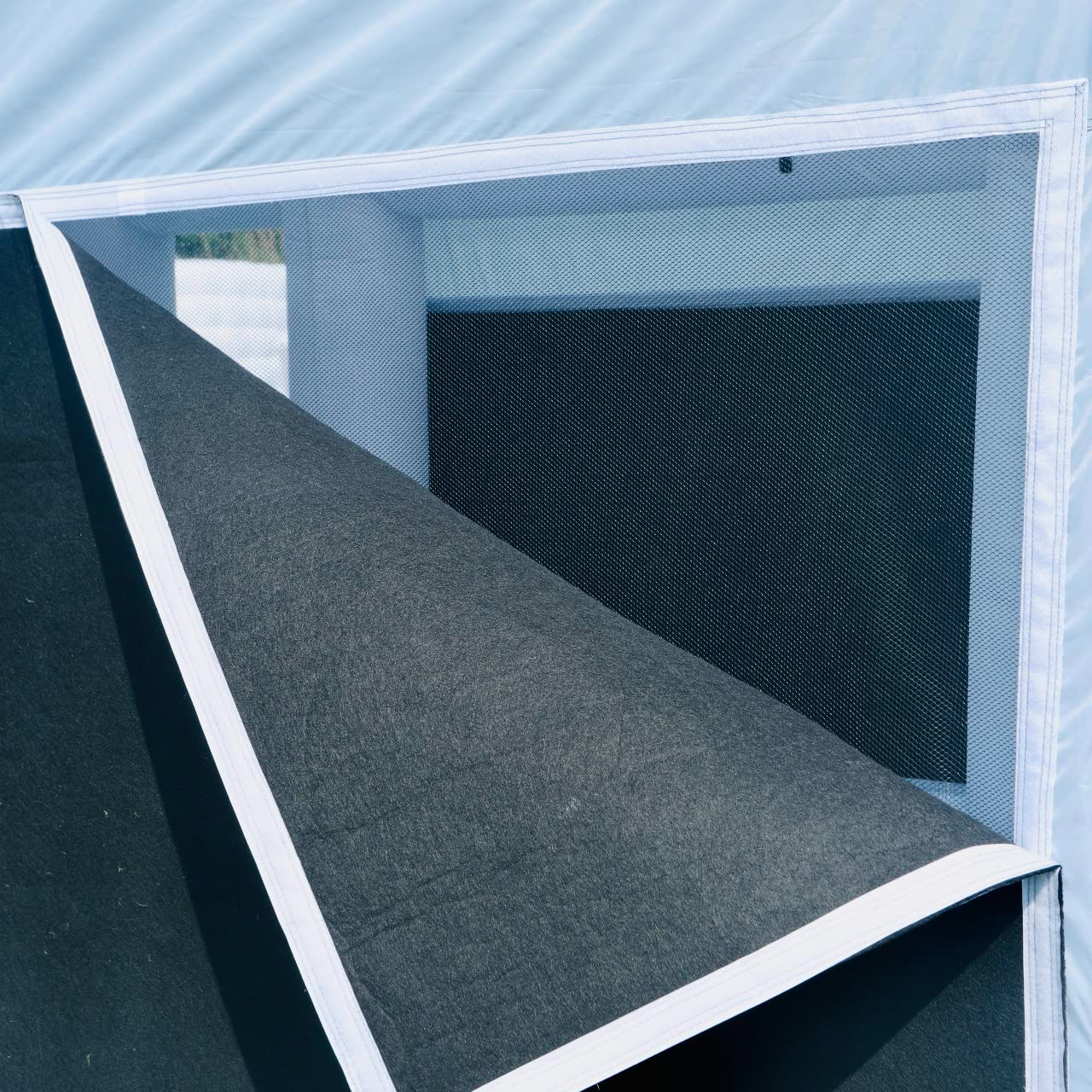 Inflatable Paint Booth Replacement Filters (2 Activated Carbon Filters) 51"x102"