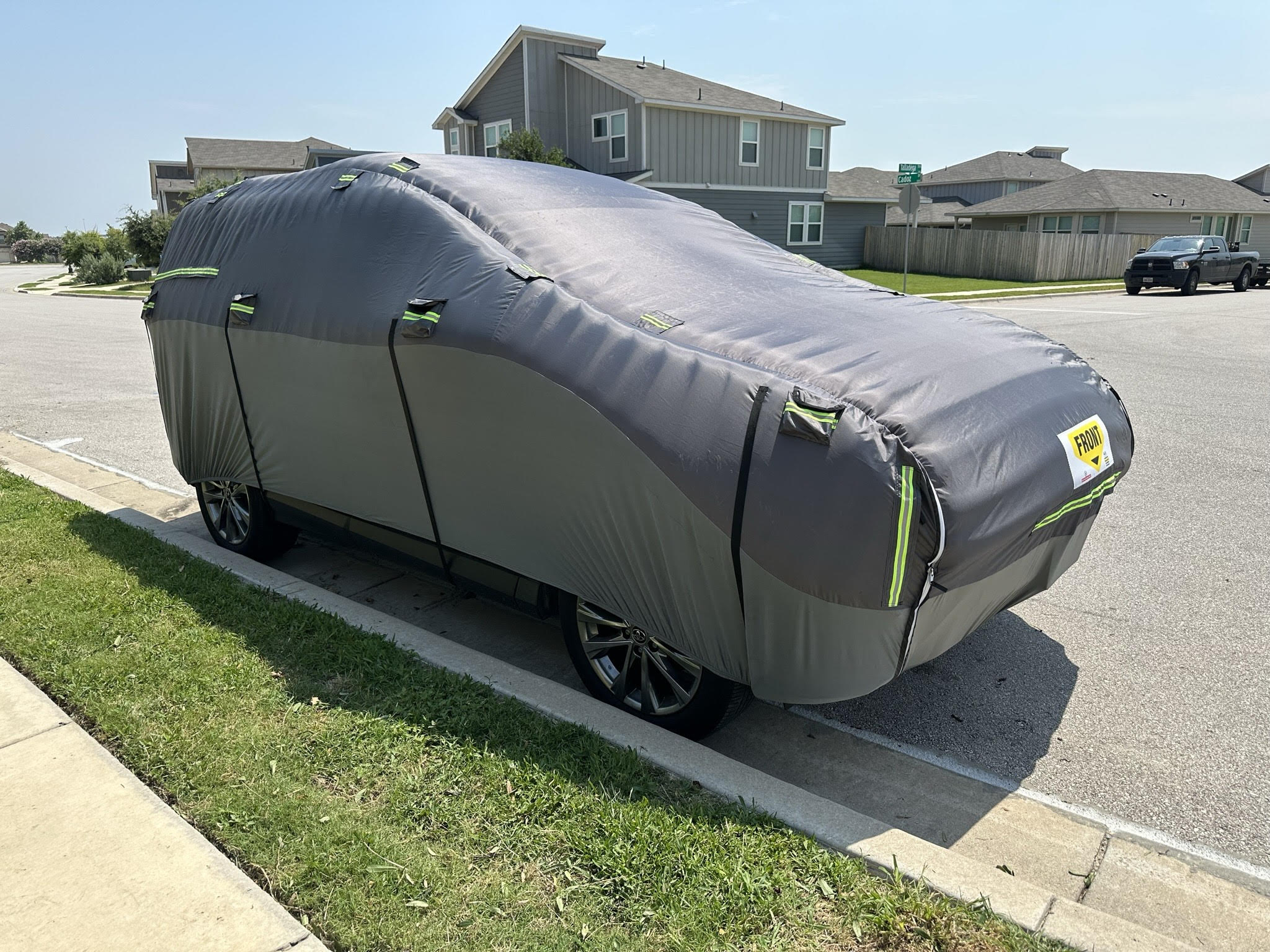 Hail-proof Car Cover for Toyota RAV4